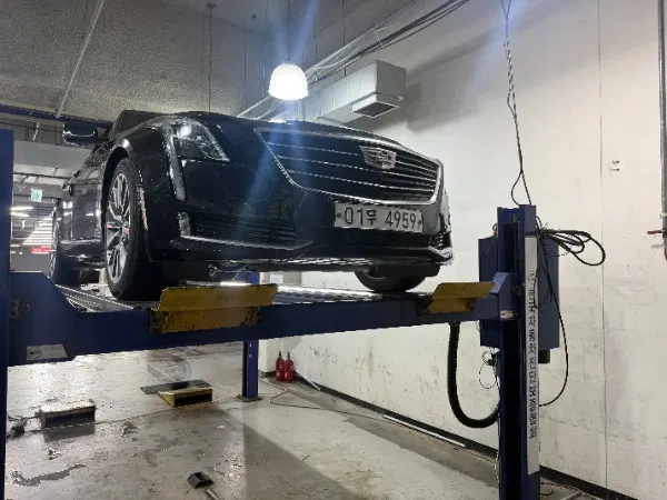 Cadillac CT6 2.0 Turbo 2018 — photo 1 sur 26