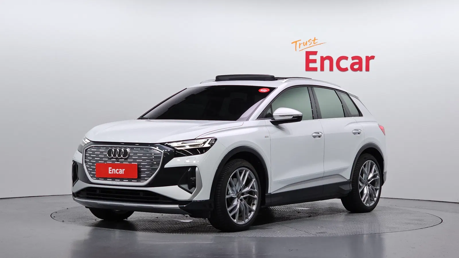 Audi Q4 e-tron (F4) 45 Premium 2026 — photo 1 sur 20