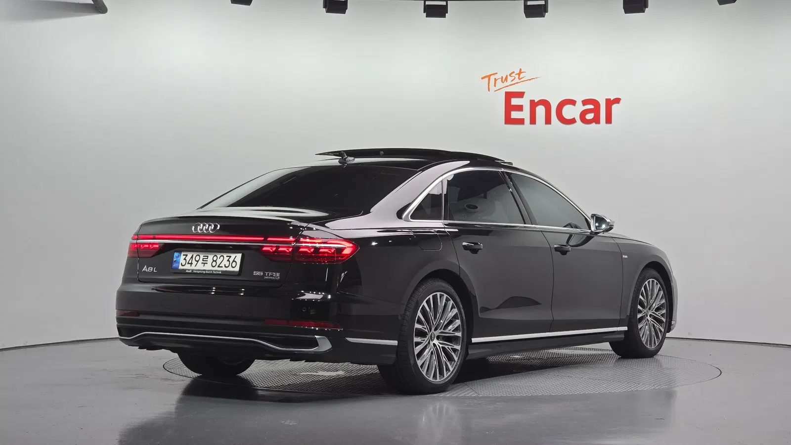 Audi A8 (D5) 55 TFSI Quattro Premium LWB 2022 — photo 1 sur 31