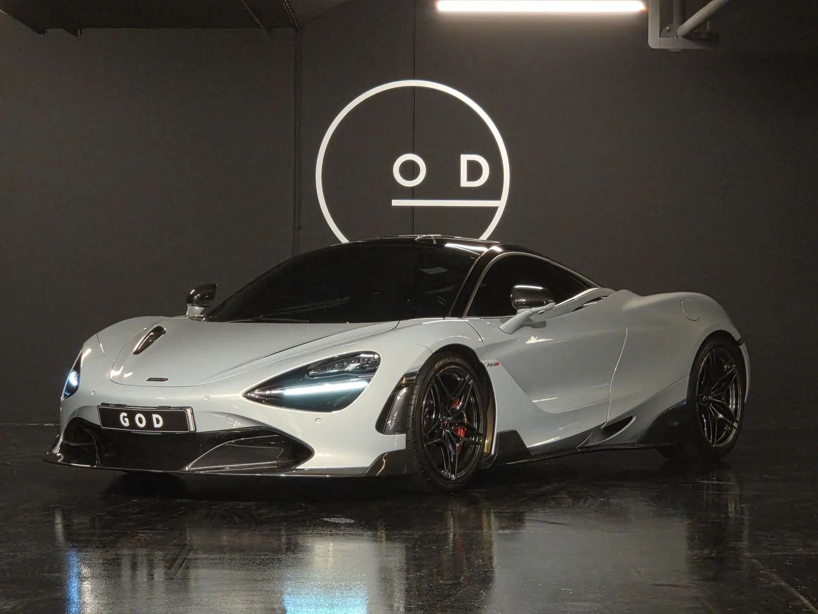 McLaren 720S 4.0 Coupé 2018 — photo 1 sur 20