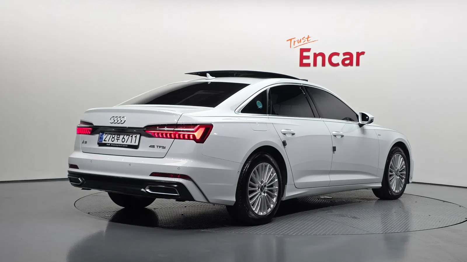 Audi A6 (C8) 45 TFSI Premium 2021 — photo 1 sur 33