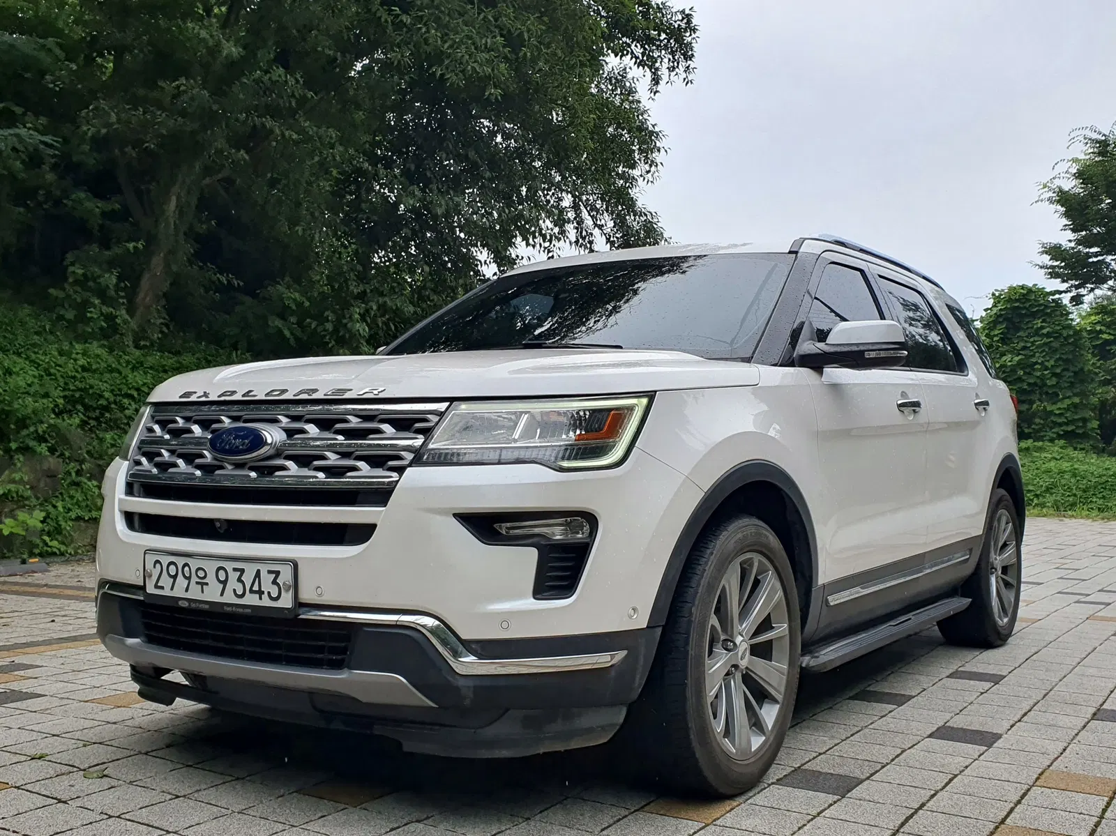 Ford Explorer 2.3 Limited 4WD 2018 — photo 1 sur 19