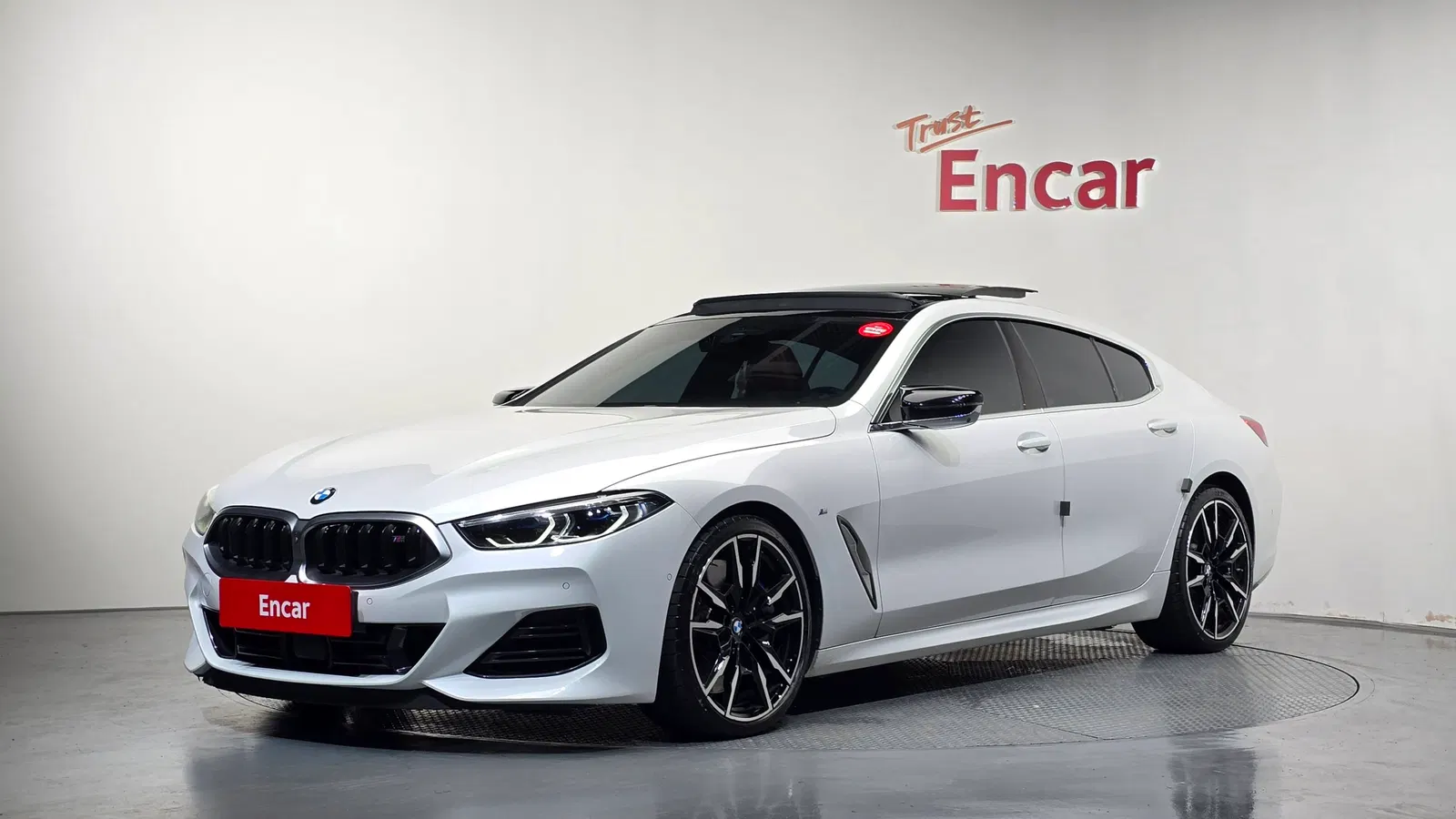 BMW Série 8 (G15) M850i xDrive GranCoupé 2023 — photo 1 sur 32