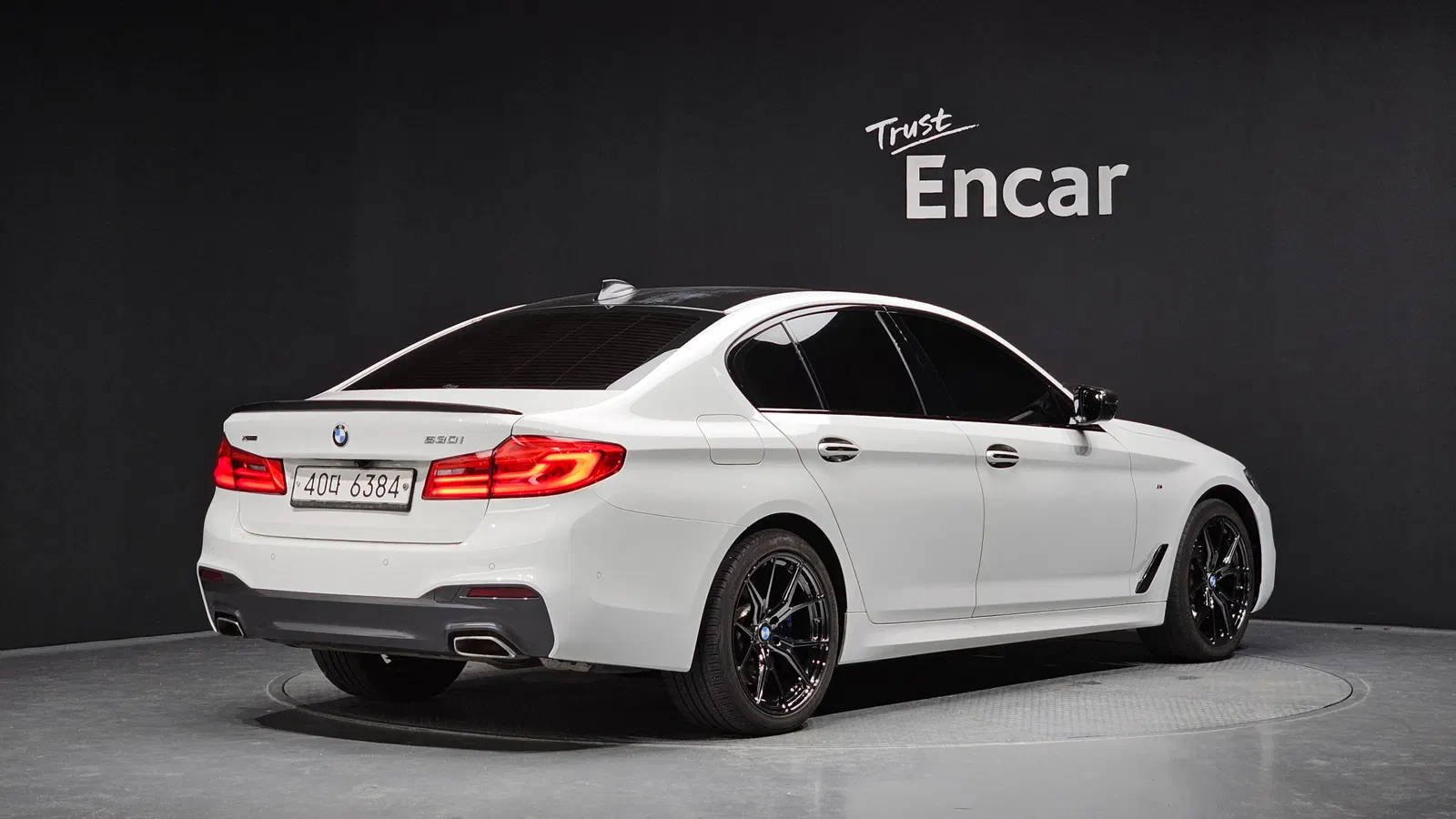 BMW Série 5 (G30) 530i xDrive M Sport Plus 2017 — photo 1 sur 35