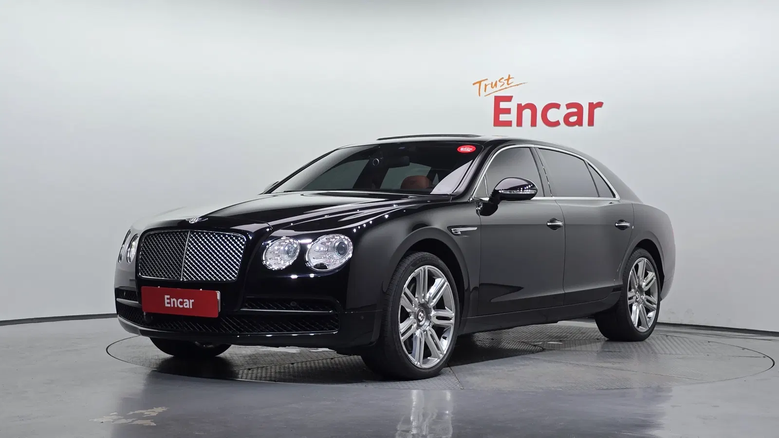 Bentley Flying Spur 2e génération 4.0 2018 — photo 1 sur 33