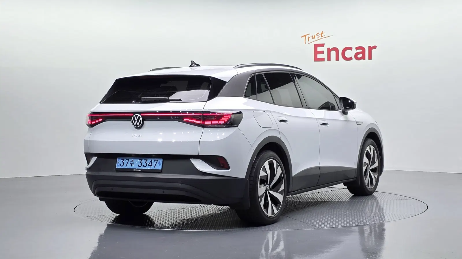 Volkswagen ID.4 Pro 2023 — photo 1 sur 35