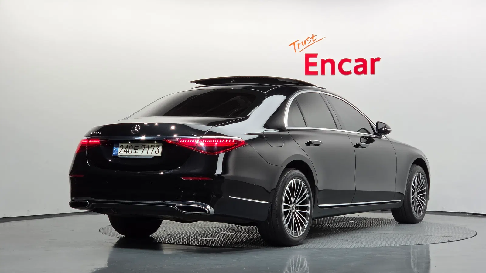Mercedes-Benz Classe S S350 d (W223) 2022 — photo 1 sur 34