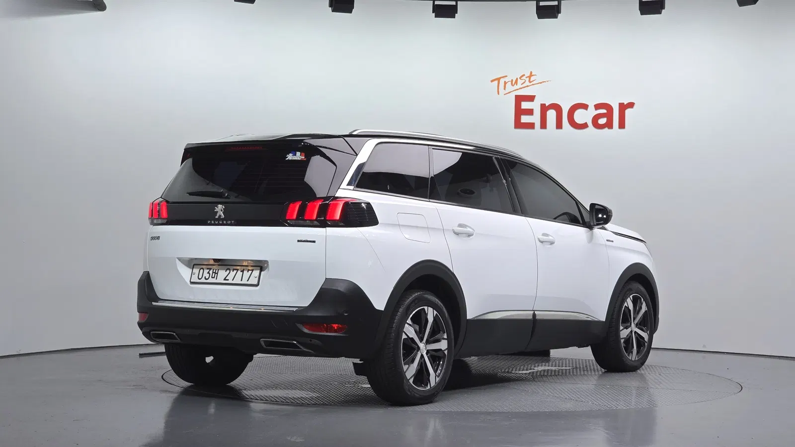 Peugeot 5008 2e génération 1.5 BlueHDi GT Line 2019 — photo 1 sur 31