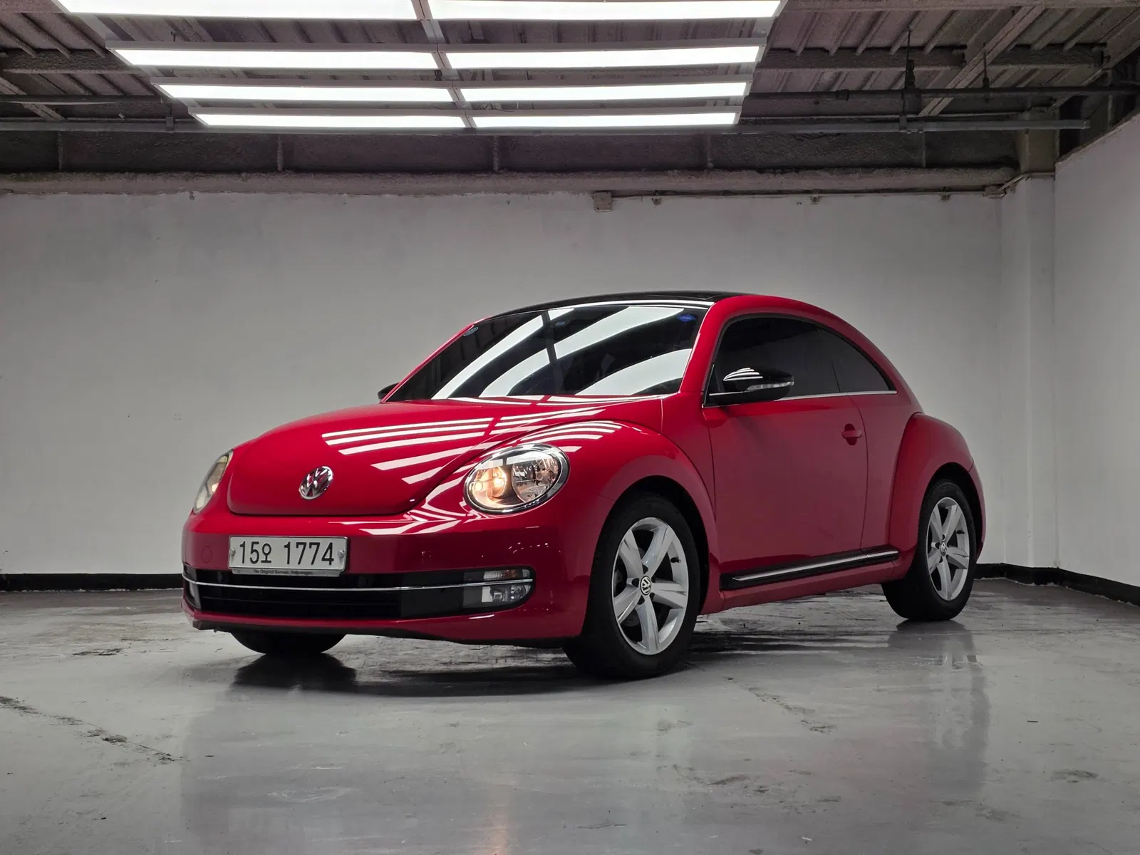 Volkswagen Beetle 2.0 TDI 2013 — photo 1 sur 26