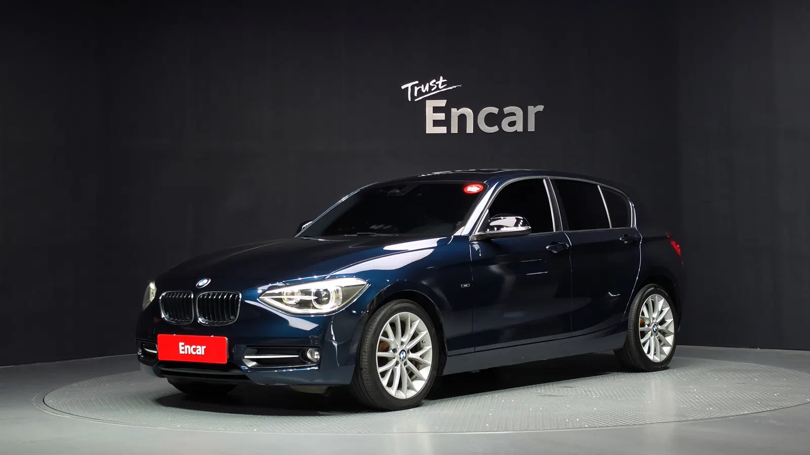 BMW Série 1 (F20) 118d Sport 5 portes 2015 — photo 1 sur 20