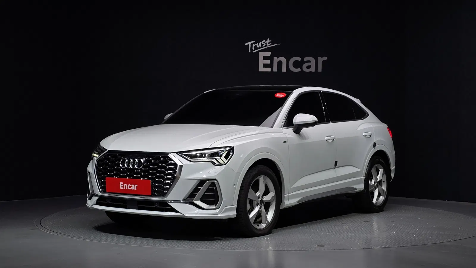 Audi Q3 (F3) 35 TDI Premium Sportback 2024 — photo 1 sur 33