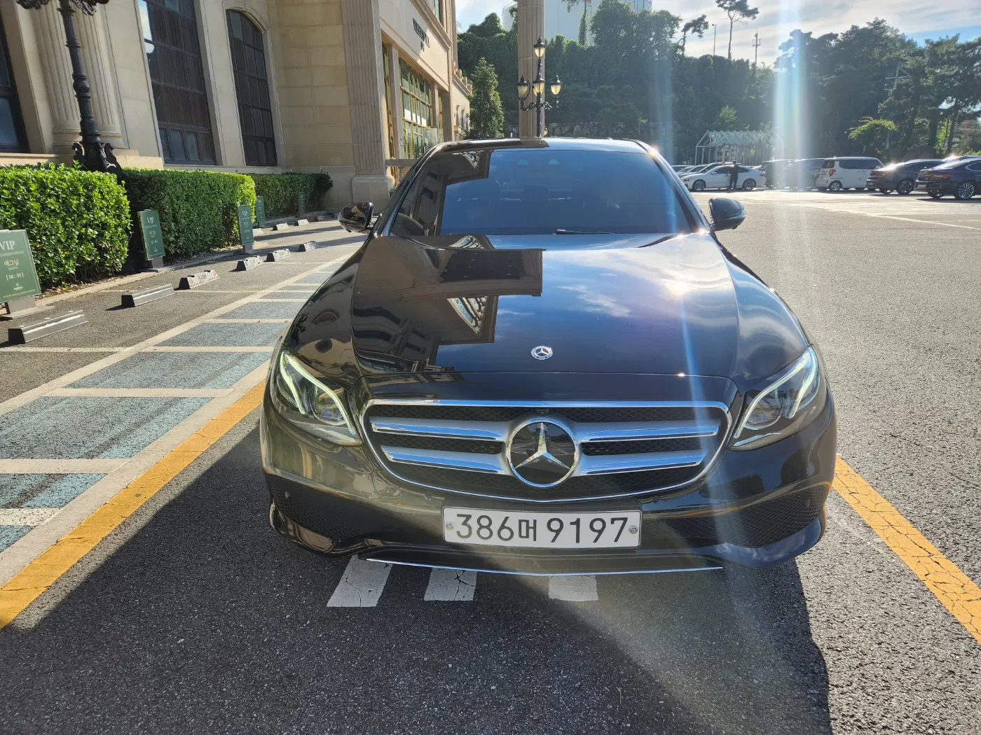 Mercedes-Benz Classe E E300 Avantgarde (W213) 2020 — photo 1 sur 26