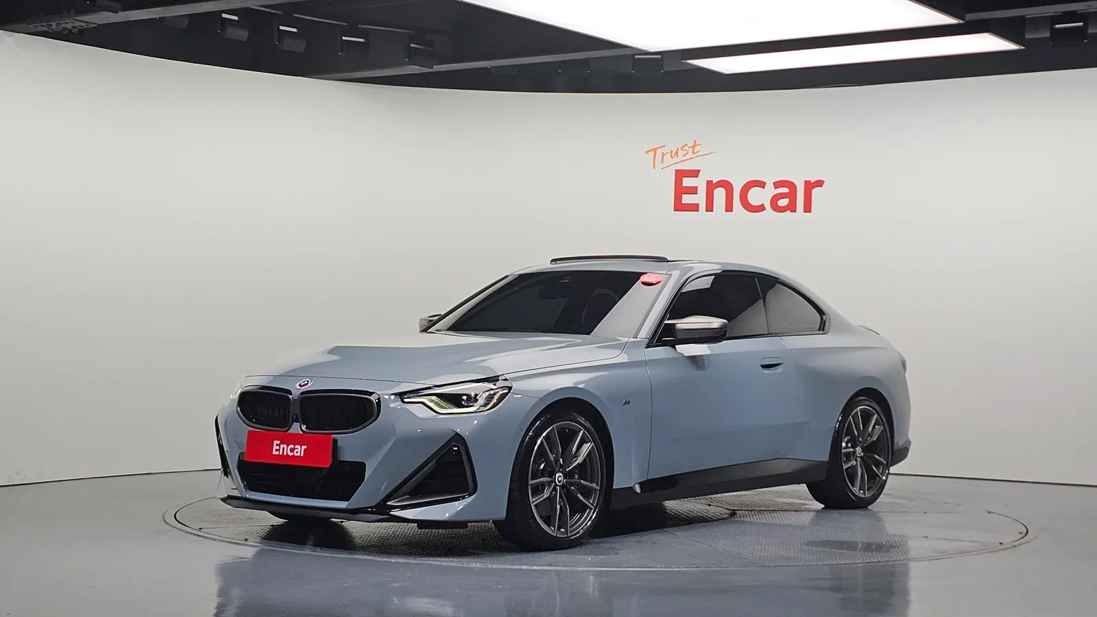 BMW Série 2 (G42) M240i xDrive Coupé 2022 — photo 1 sur 35