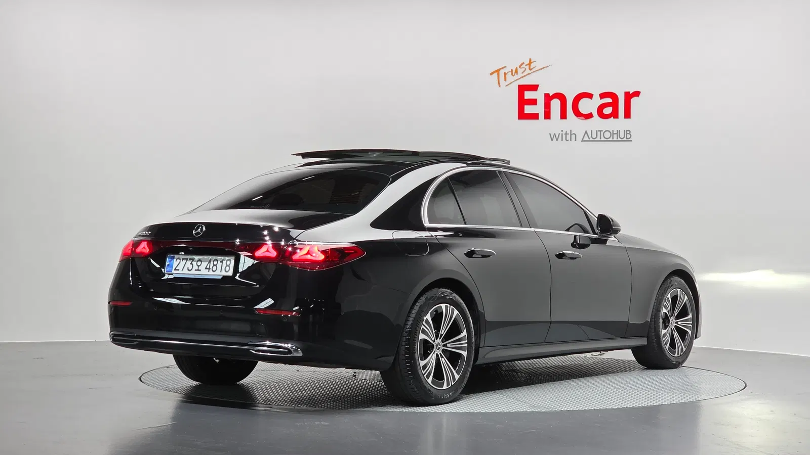 Mercedes-Benz Classe E E200 Avantgarde (W214) 2025 — photo 1 sur 30