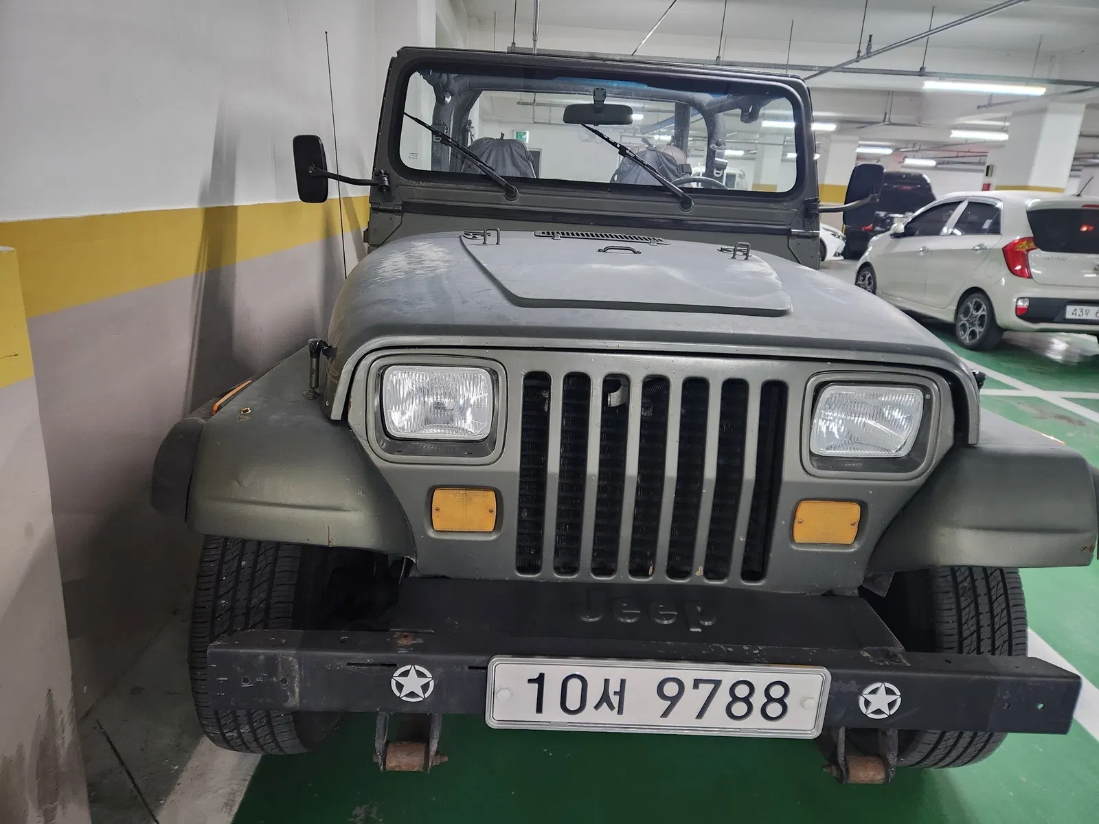 Jeep Wrangler (YJ) 2.5 1992 — photo 1 sur 14