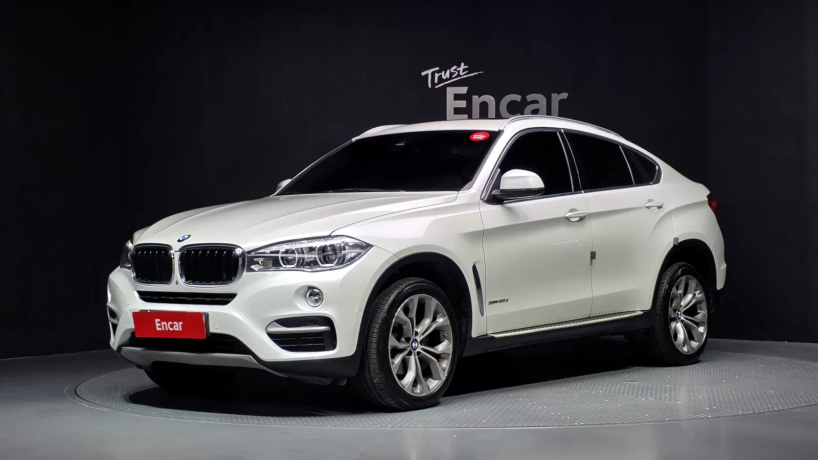 BMW X6 (F16) xDrive 30d 2018 — photo 1 sur 20