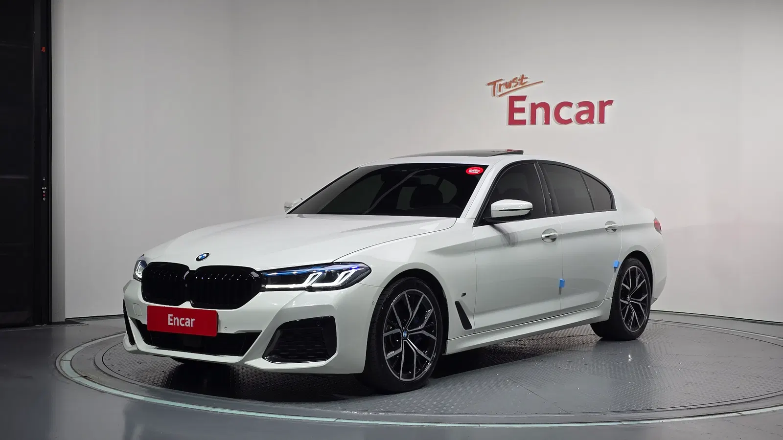 BMW Série 5 (G30) 530i M Sport Plus 2017 — photo 1 sur 26