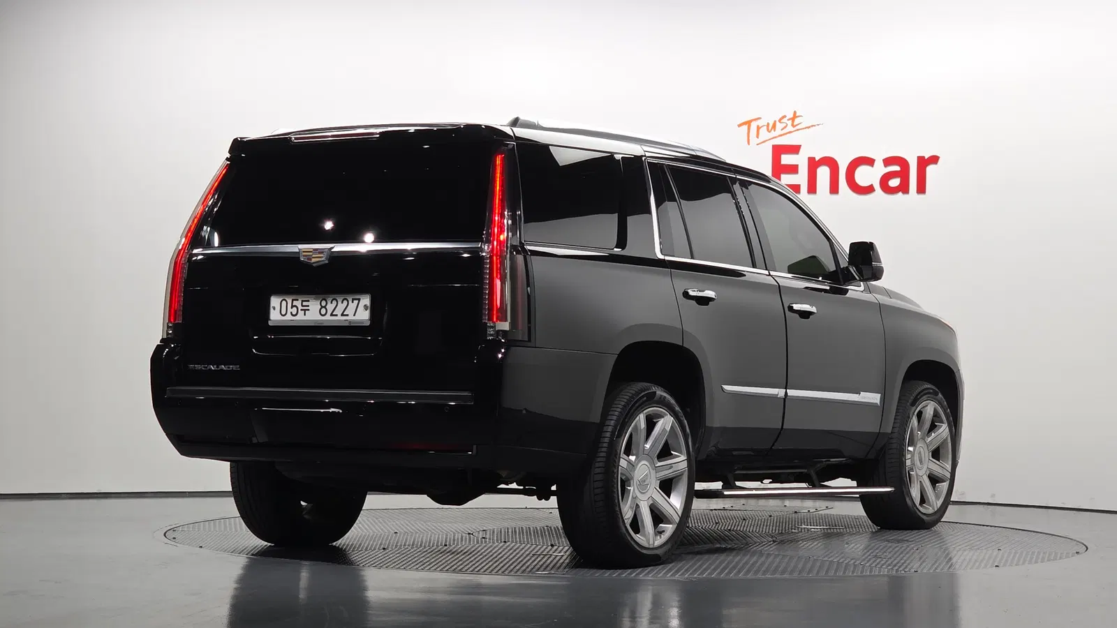 Cadillac Escalade 6.2 2017 — photo 1 sur 40