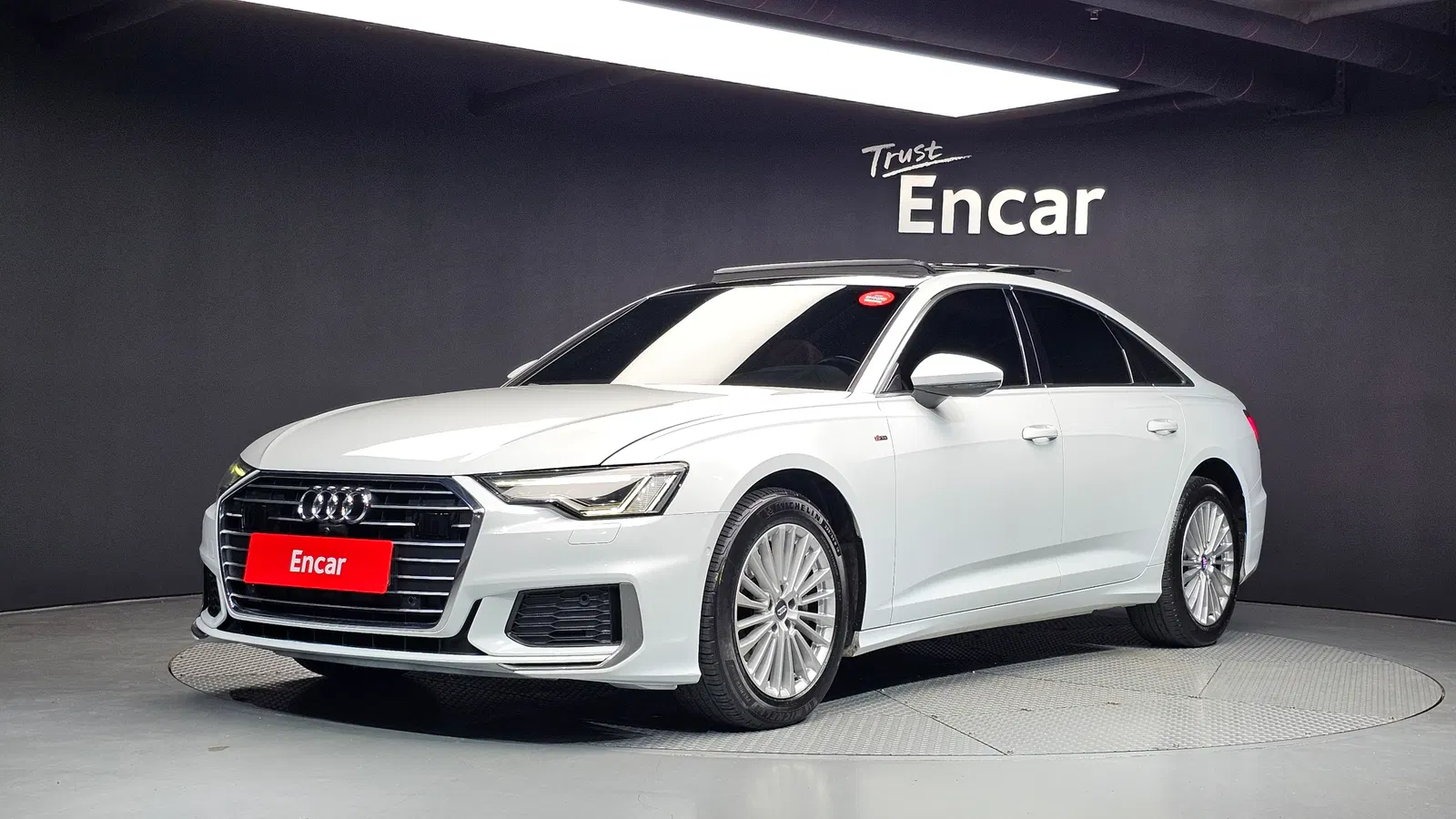Audi A6 (C8) 40 TDI Premium 2021 — photo 1 sur 20