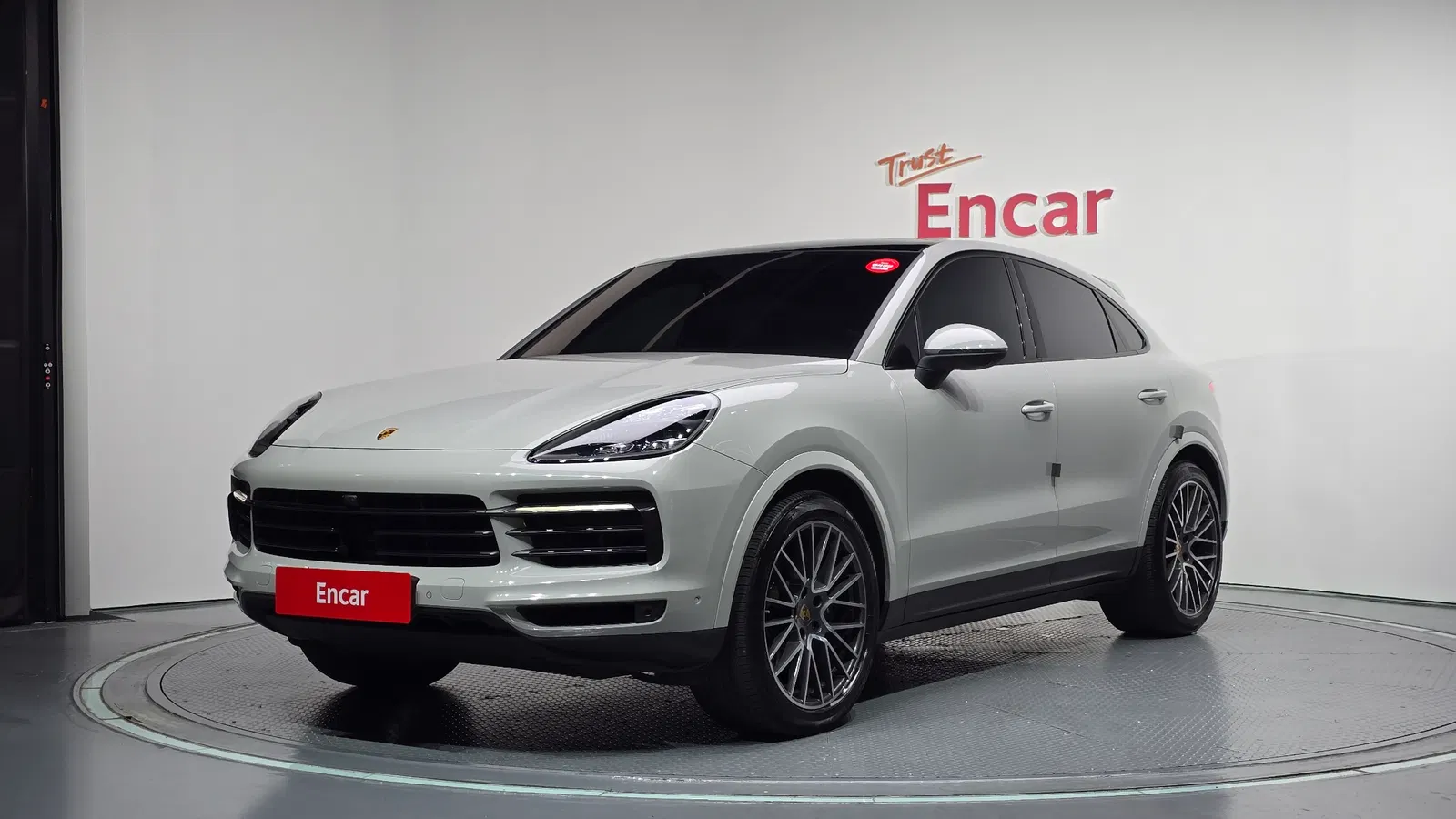 Porsche Cayenne (PO536) 3.0 Coupé 2021 — photo 1 sur 34