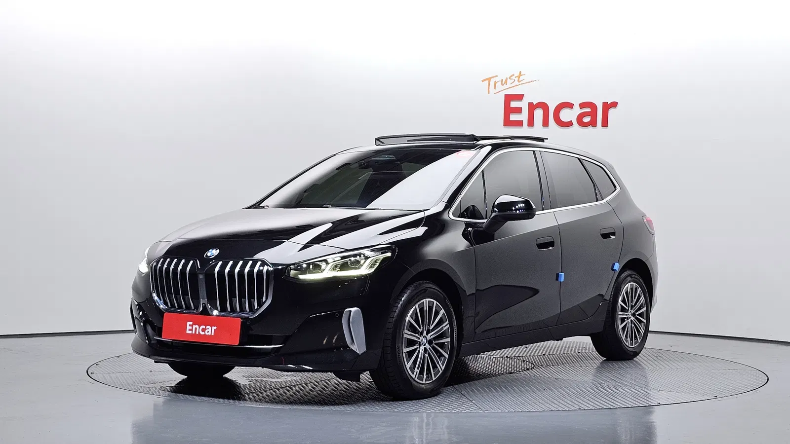BMW Série 2 Active Tourer (U06) 220i Luxury 2024 — photo 1 sur 40