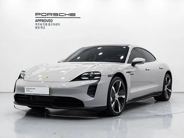 Porsche Taycan GTS 2024 — photo 1 sur 26