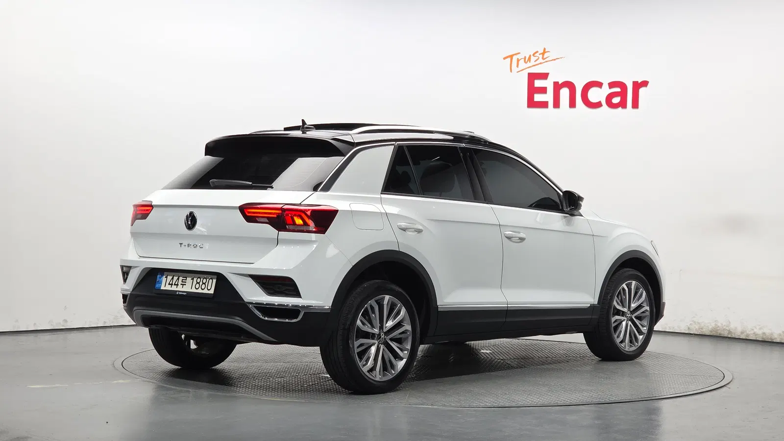 Volkswagen T-Roc 2.0 TDI Prestige 2022 — photo 1 sur 35