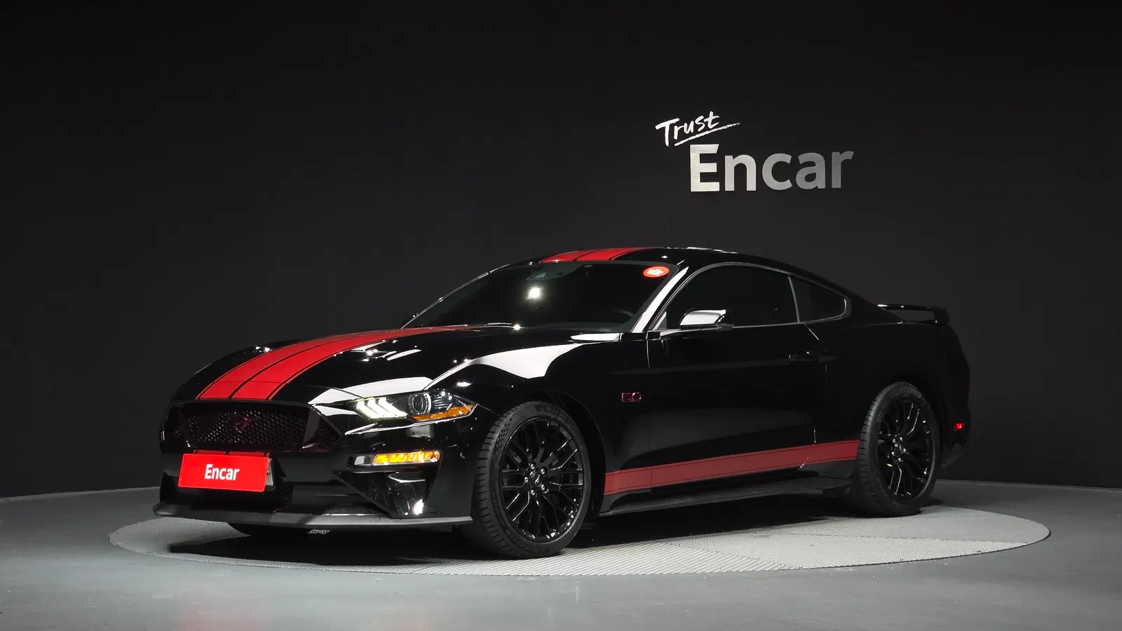 Ford Mustang GT Coupé 2019 — photo 1 sur 31