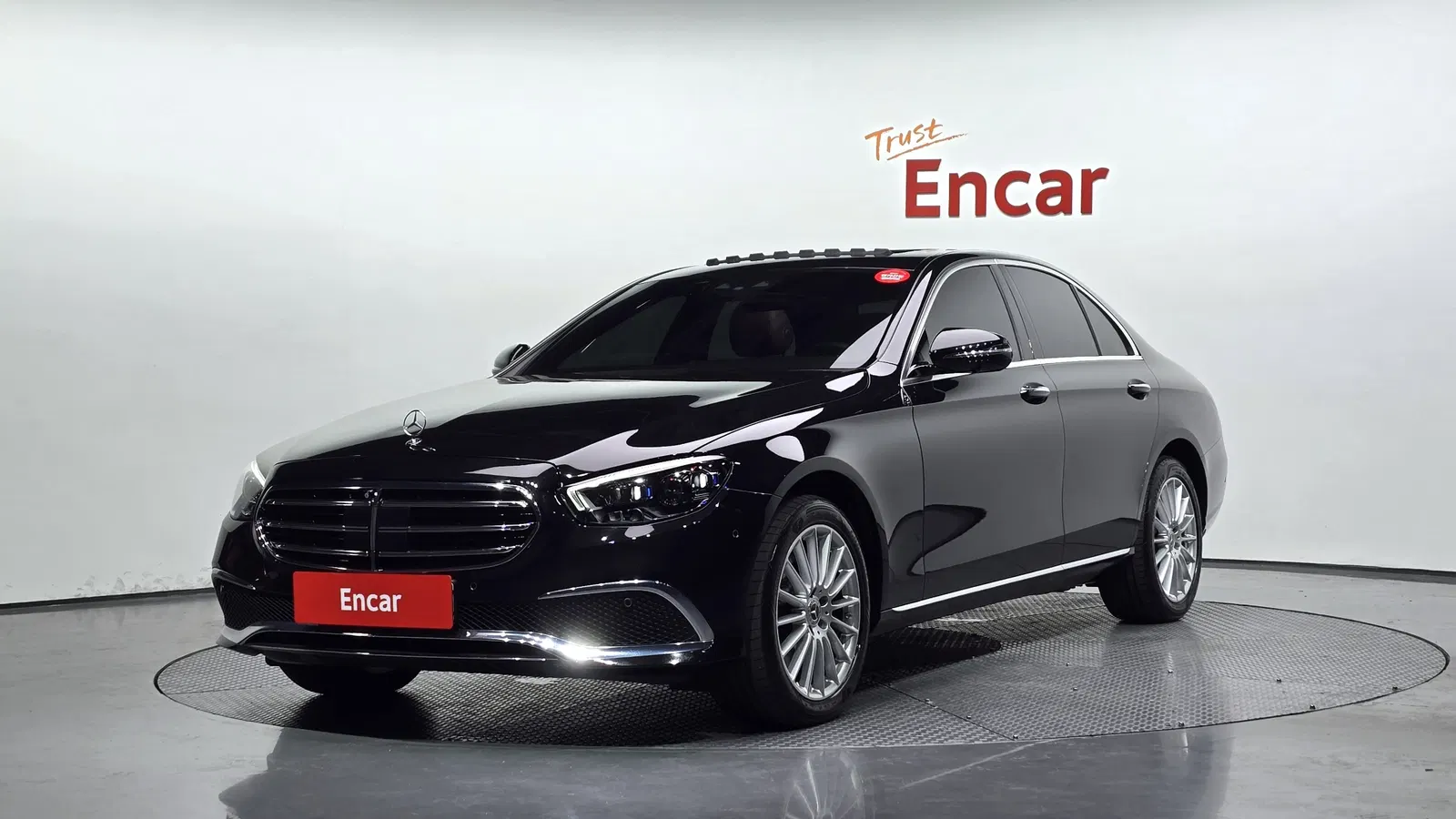 Mercedes-Benz Classe E E220d 4MATIC Exclusive (W213) 2023 — photo 1 sur 20