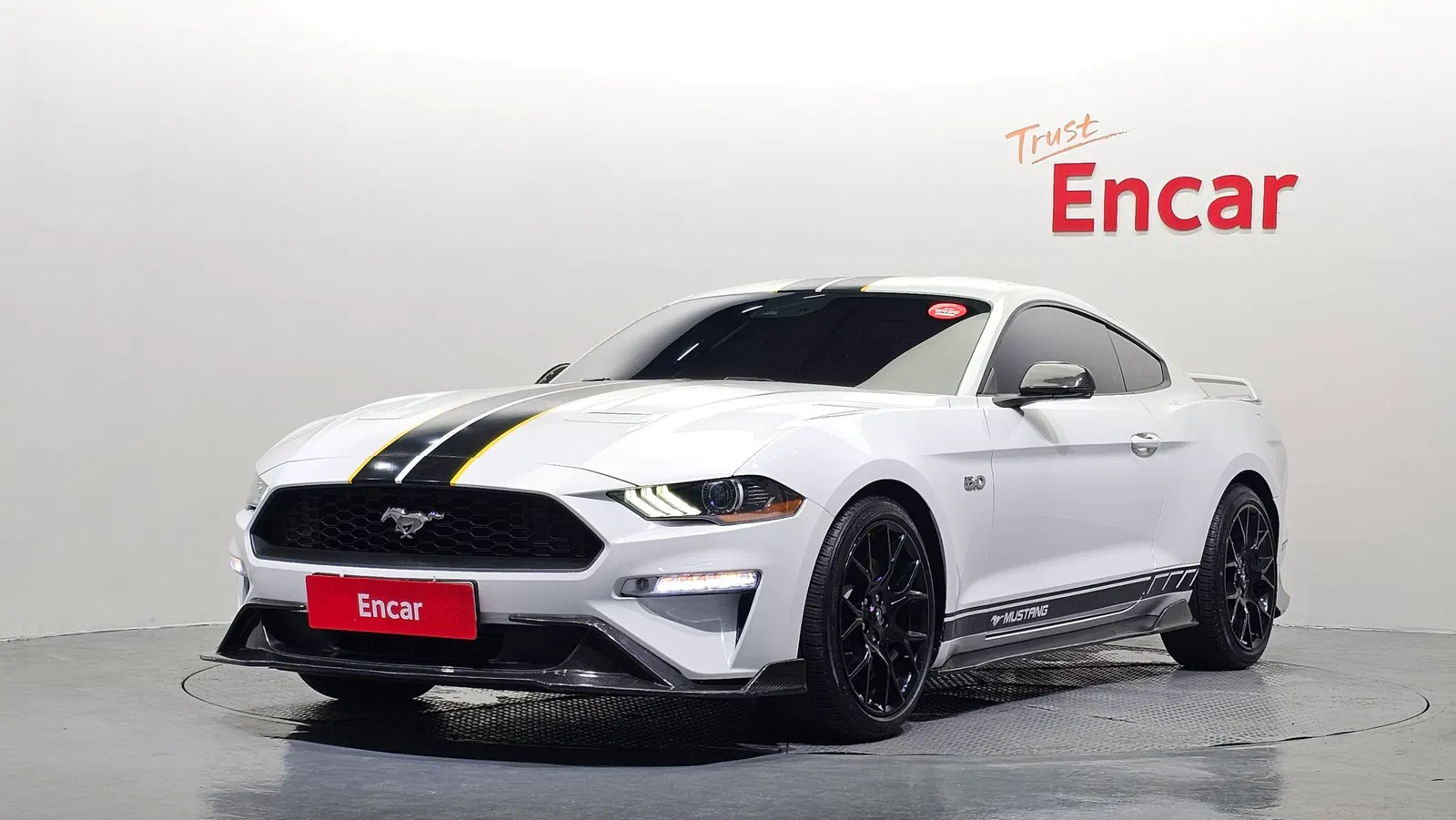 Ford Mustang Coupé 2019 — photo 1 sur 30