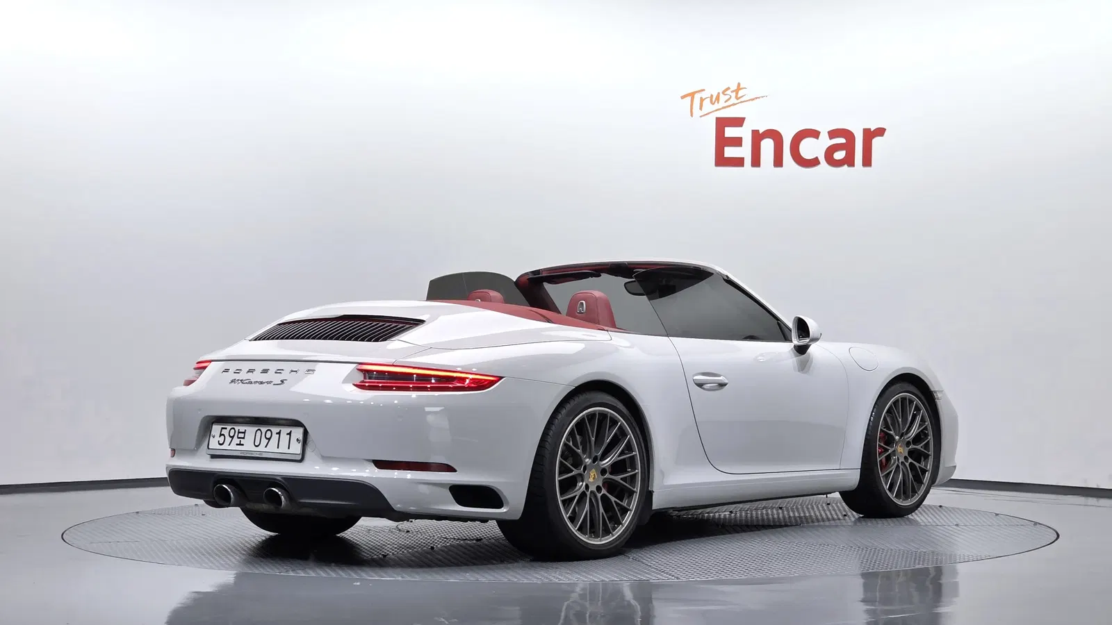Porsche 911 Carrera S Cabriolet 2017 — photo 1 sur 39