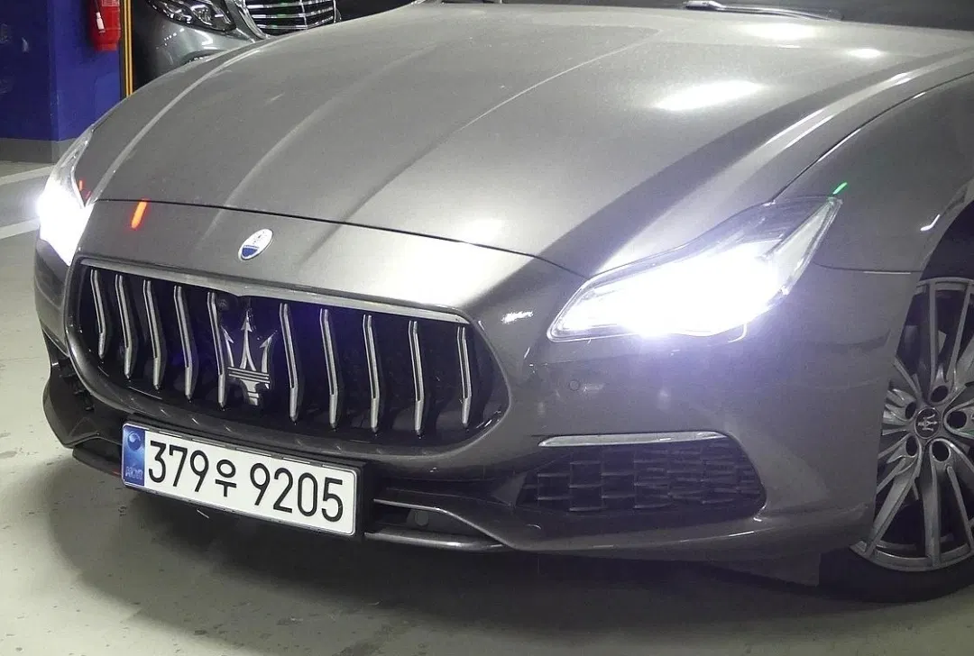 Maserati Quattroporte 3.0 GT 2022 — photo 1 sur 24