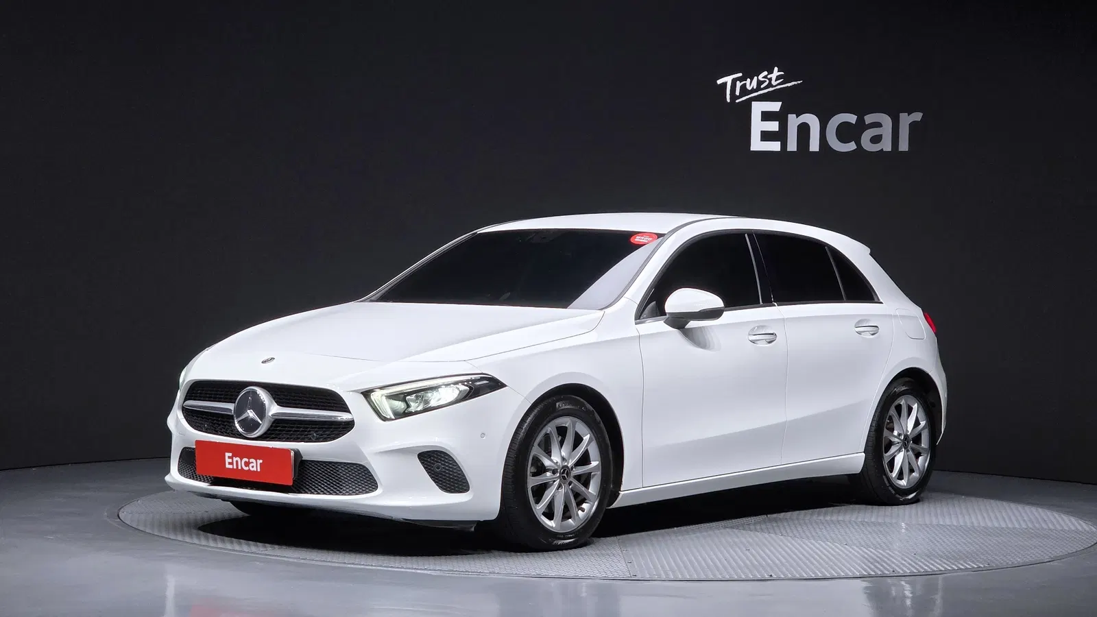 Mercedes-Benz Classe A A220 5 portes (W177) 2020 — photo 1 sur 38