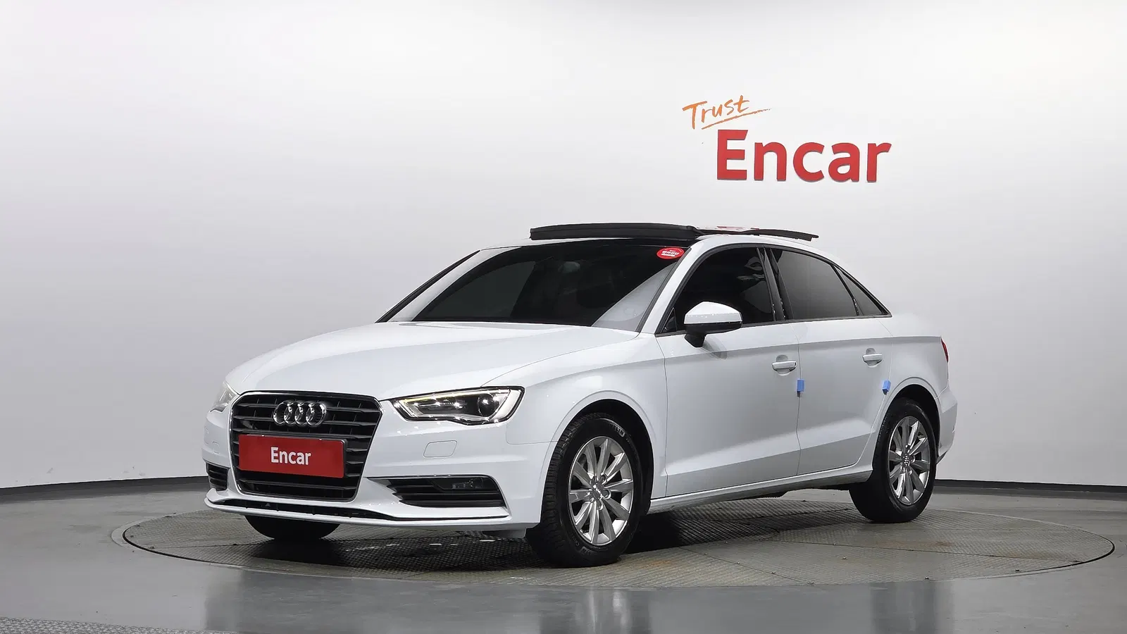 Audi A3 25 TDI Dynamic 2015 — photo 1 sur 20