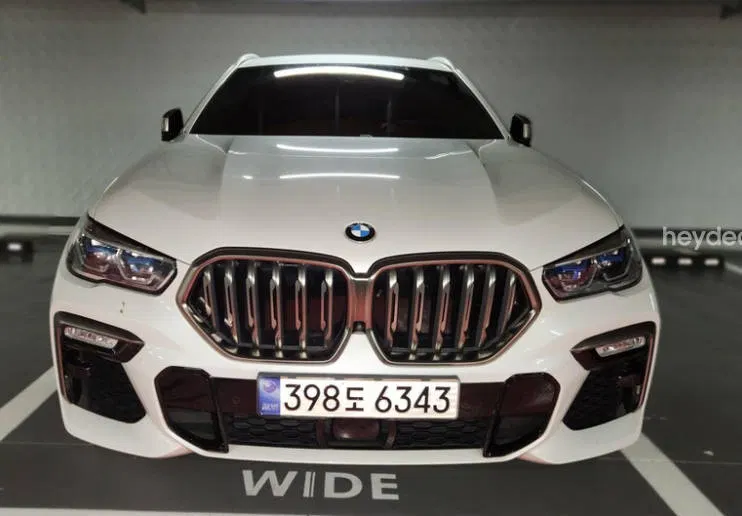 BMW X6 (G06) M50i 2021 — photo 1 sur 25