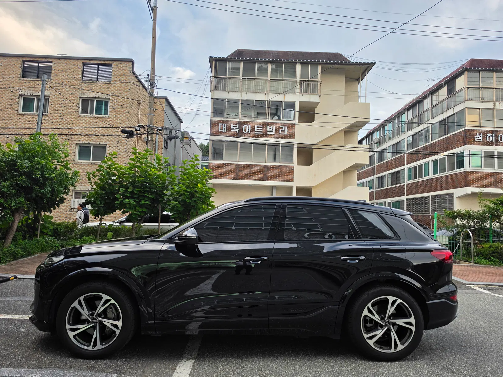 Audi Q6 e-tron (GF) Performance Premium 2025 — photo 1 sur 13