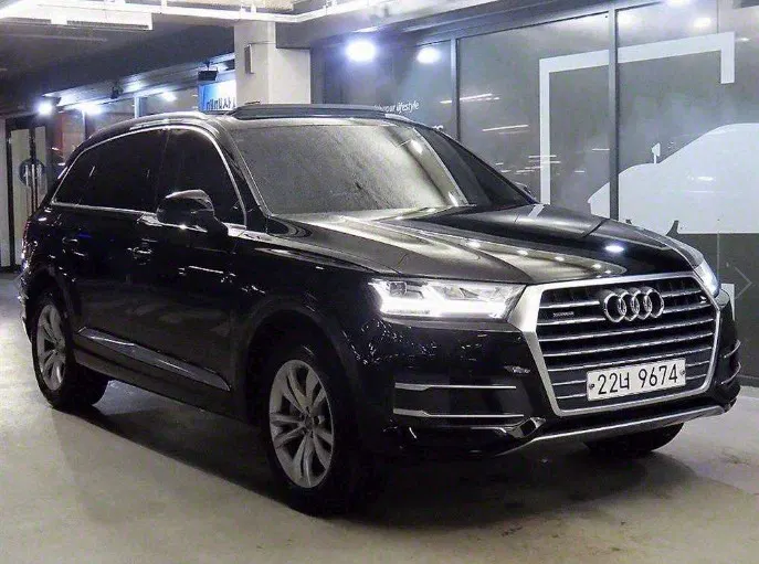 Audi Q7 (4M) 35 TDI Quattro Premium 2016 — photo 1 sur 26