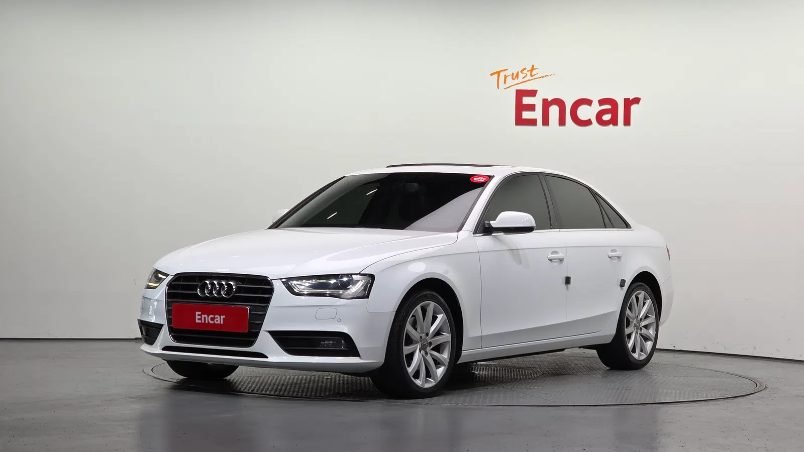 Audi A4 2.0 TDI Dynamic 2013 — photo 1 sur 20