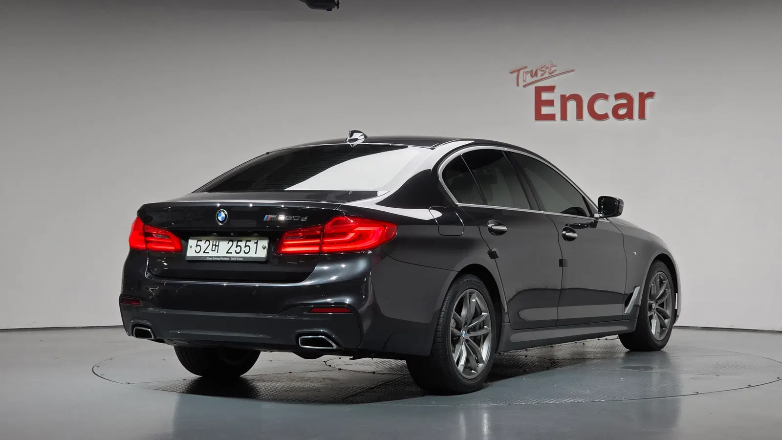 BMW Série 5 (G30) 520d M Sport Plus 2018 — photo 1 sur 31