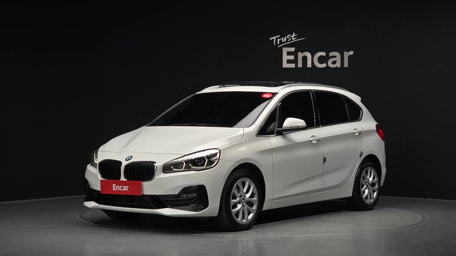 BMW Série 2 Active Tourer (F45) Advantage 2021 — photo 1 sur 33