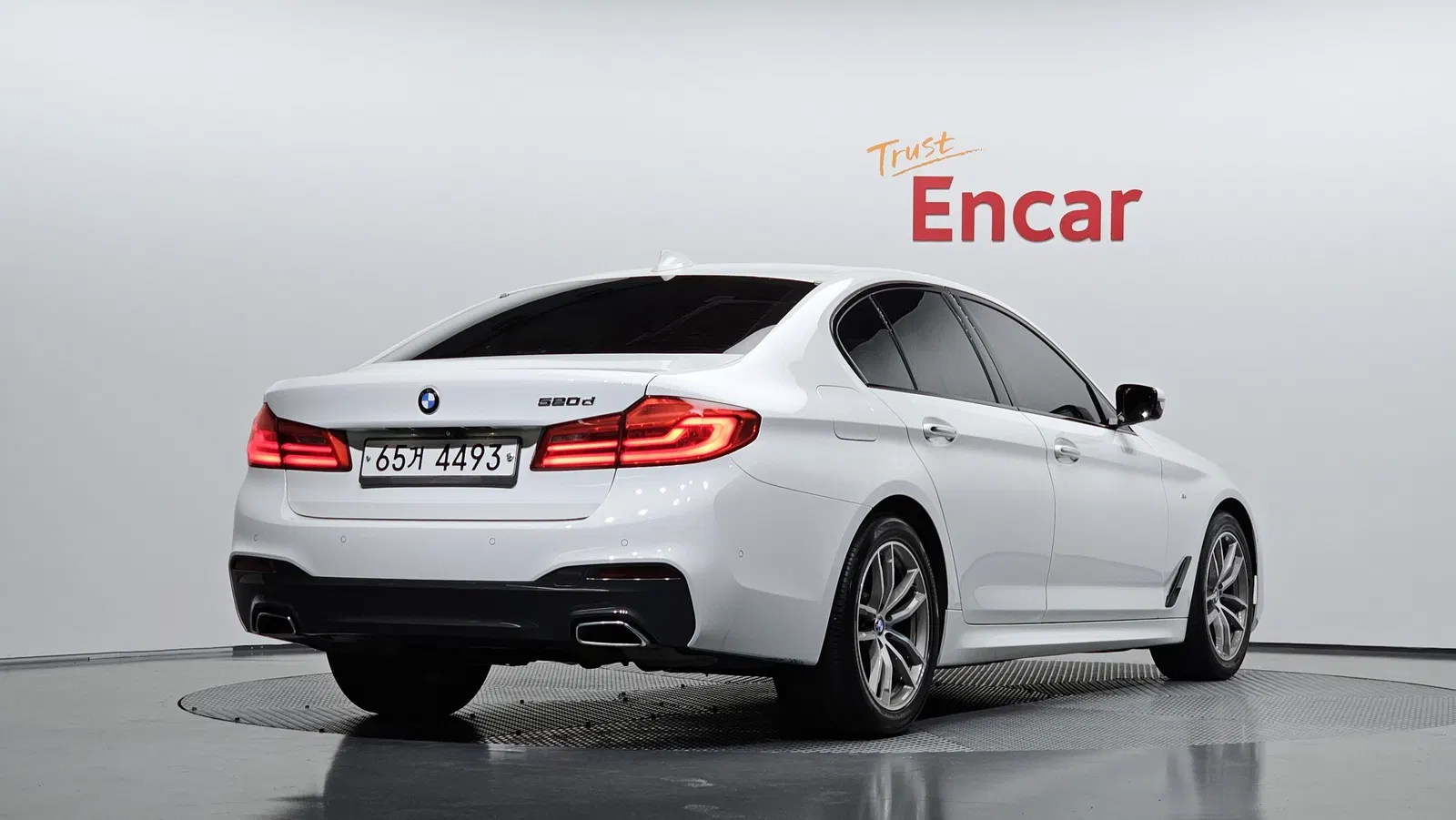 BMW Série 5 (G30) 520d M Sport Plus 2017 — photo 1 sur 34