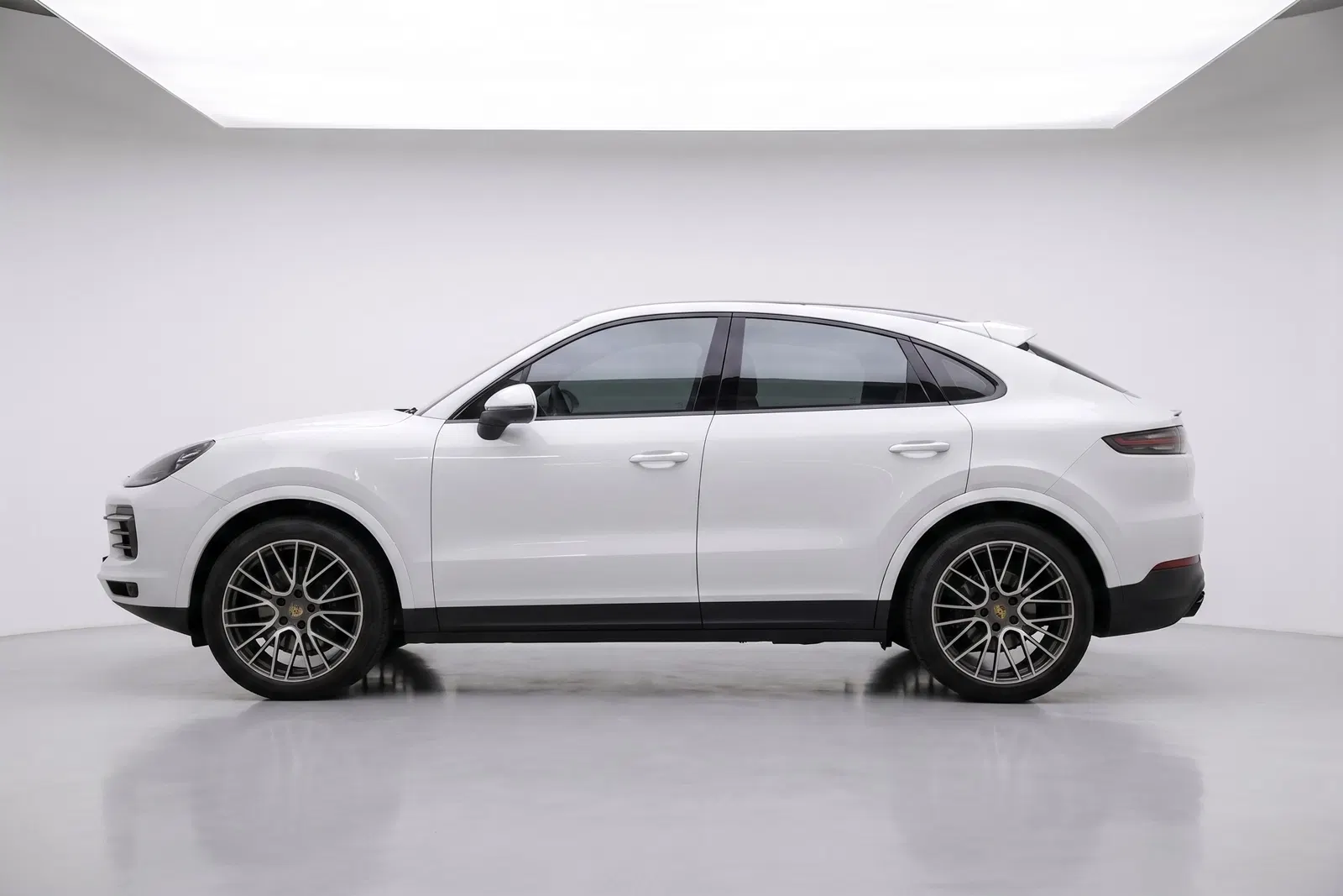 Porsche Cayenne (PO536) 3.0 Coupé 2023 — photo 1 sur 26
