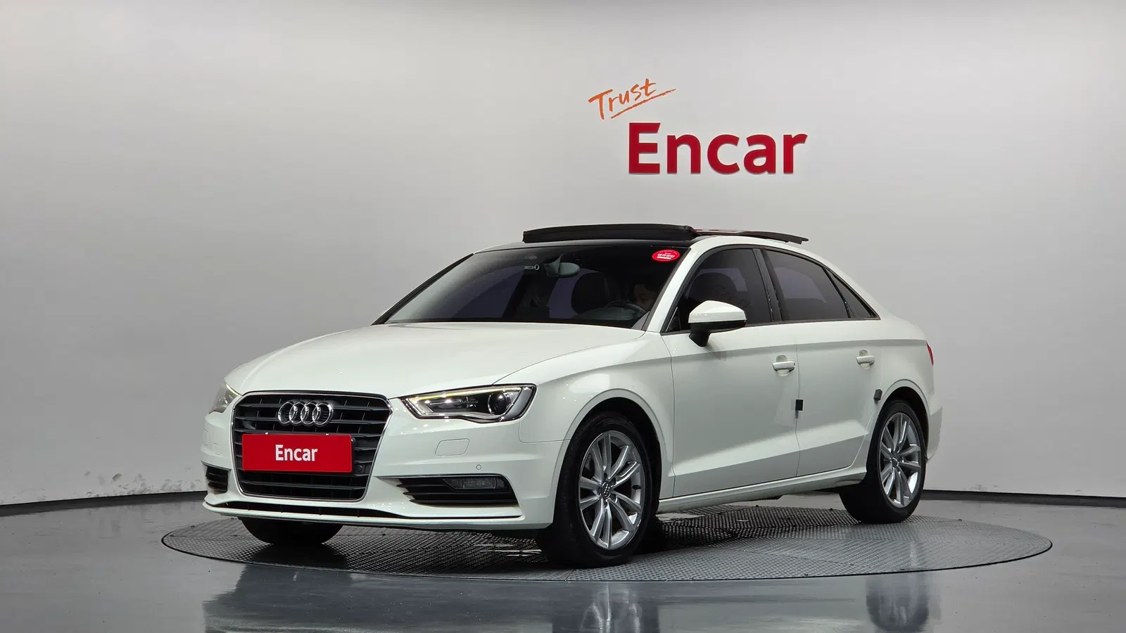 Audi A3 35 TDI Dynamic 2015 — photo 1 sur 20