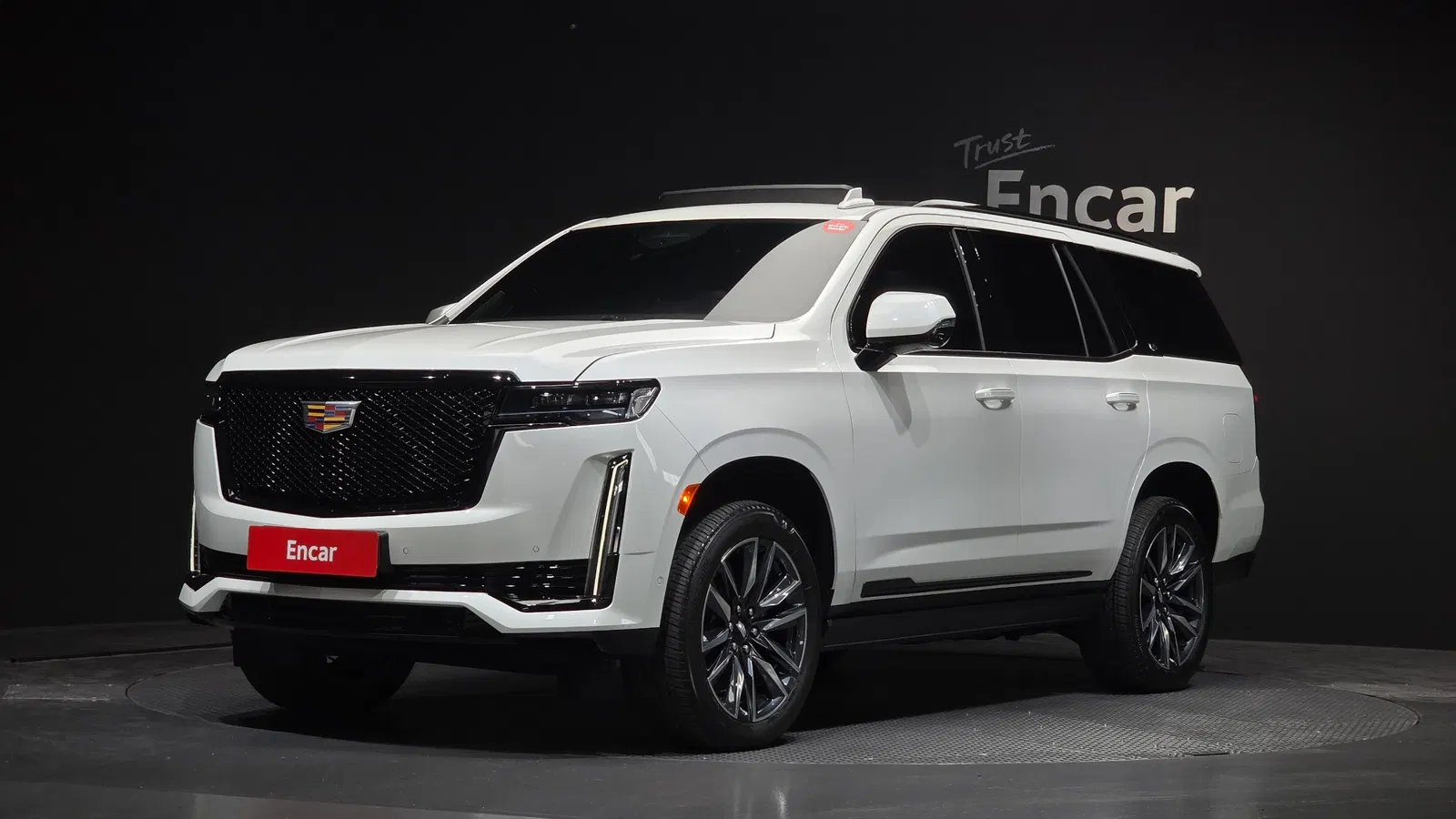 Cadillac Escalade 5e génération 6.2 2021 — photo 1 sur 41