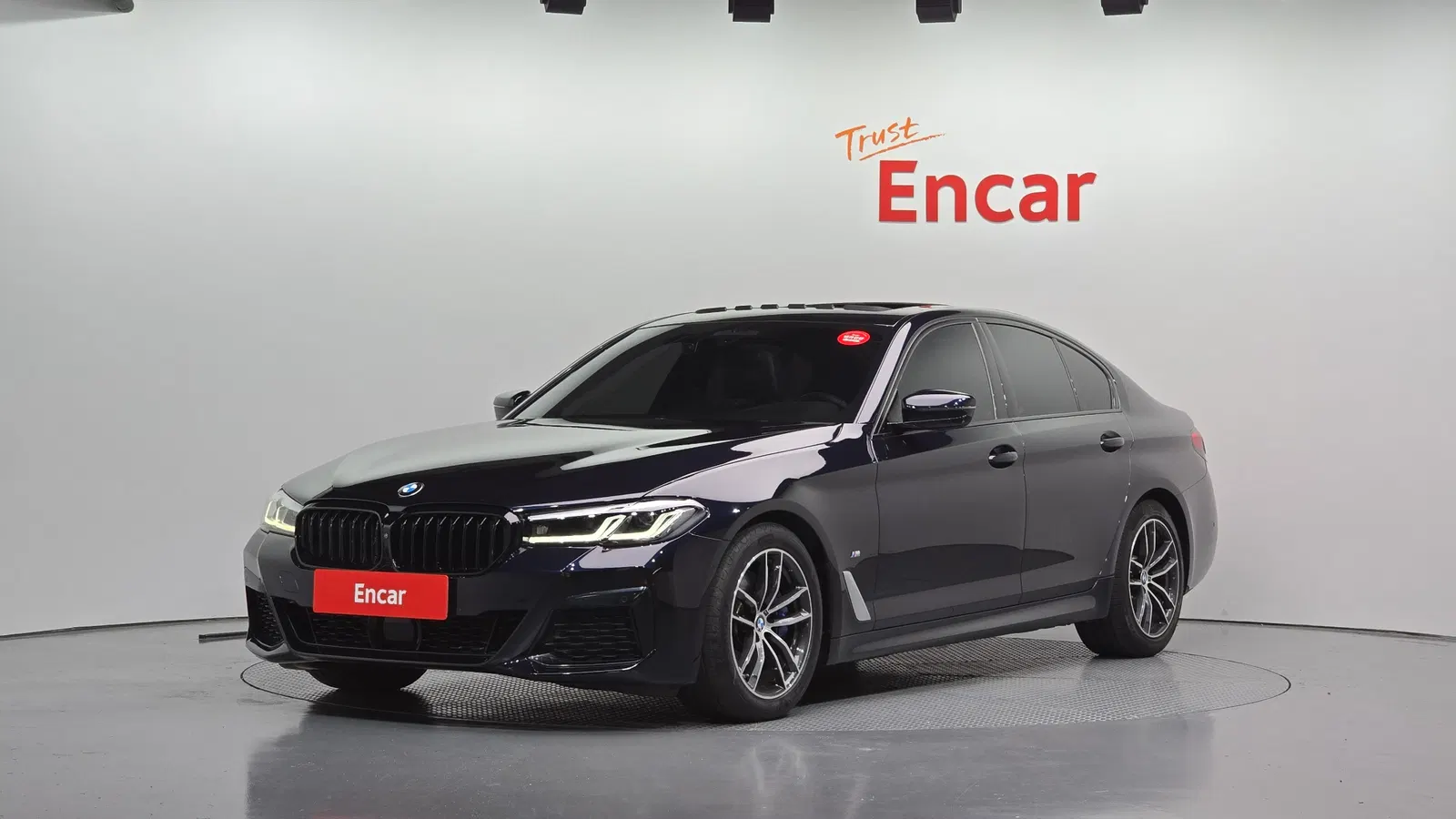 BMW Série 5 (G30) 520i M Sport 2023 — photo 1 sur 31