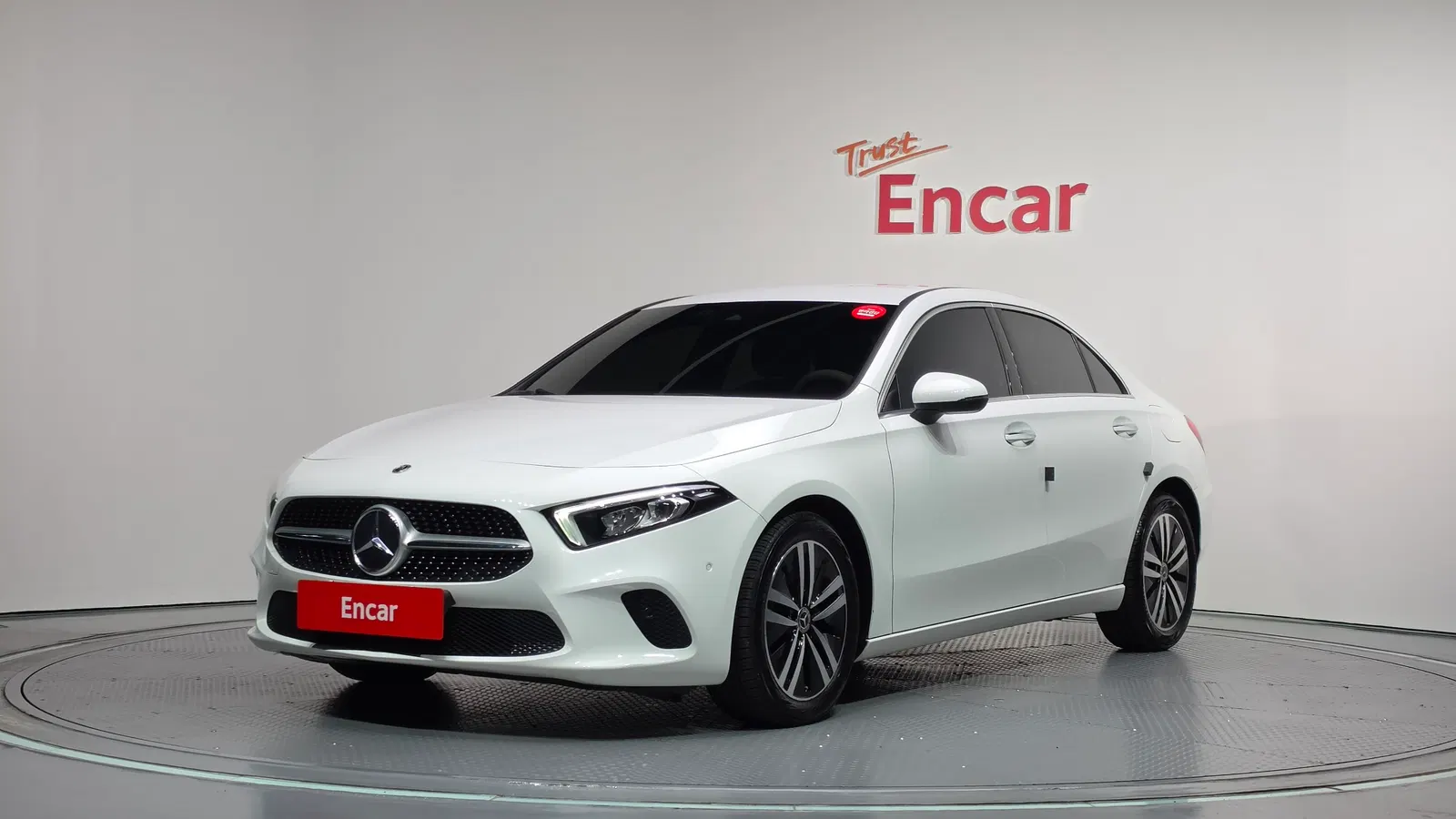 Mercedes-Benz Classe A A220 Berline (W177) 2022 — photo 1 sur 30