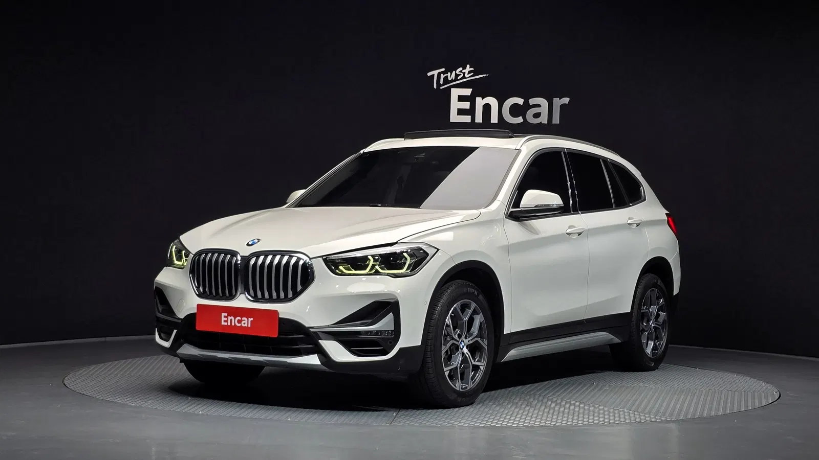 BMW X1 (F48) xDrive 20i xLine 2022 — photo 1 sur 20
