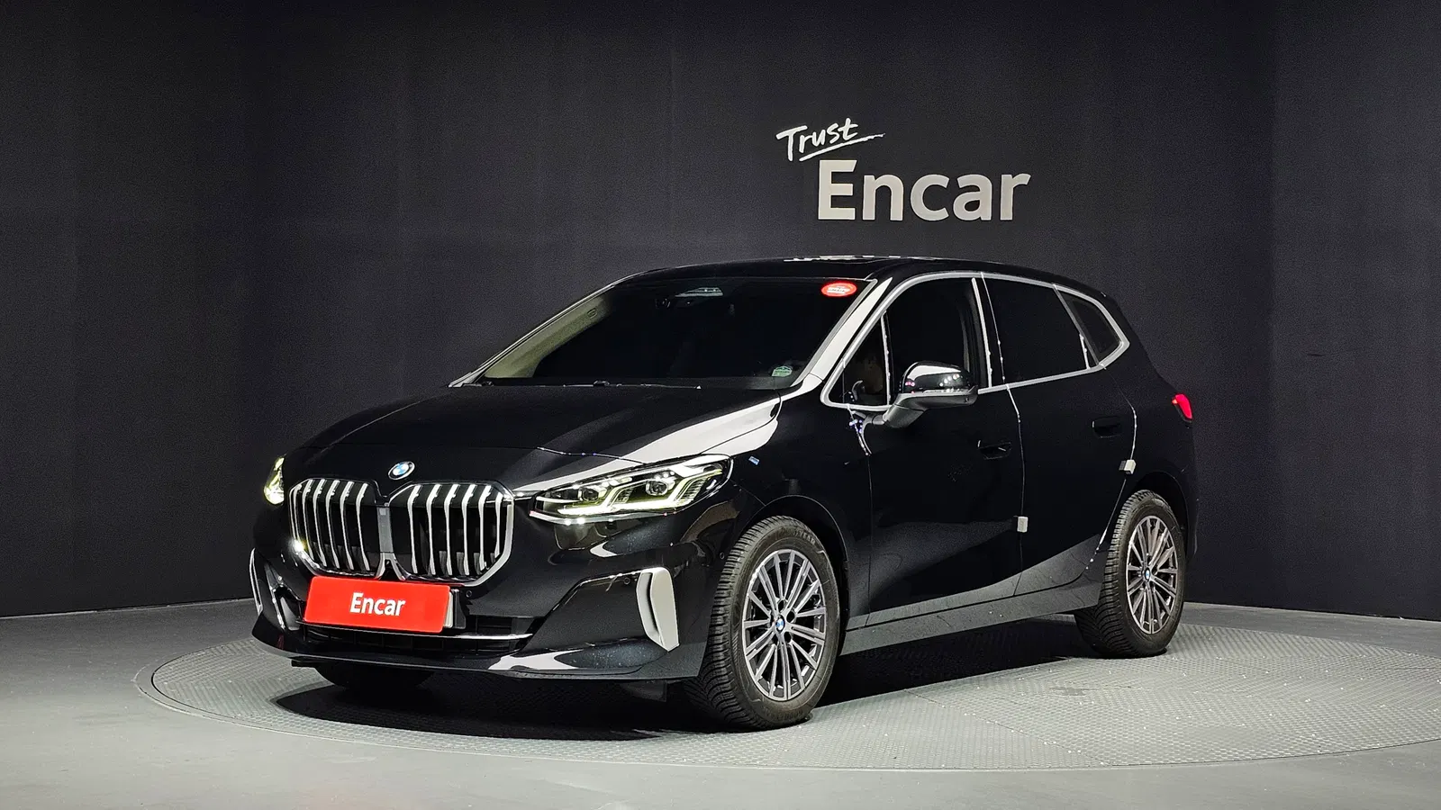 BMW Série 2 Active Tourer (U06) 220i Luxury 2024 — photo 1 sur 40