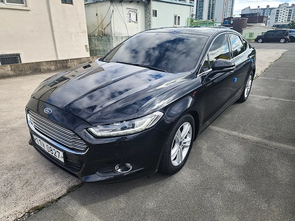Ford Mondeo 4e génération 2.0 Trend 2015 — photo 1 sur 24