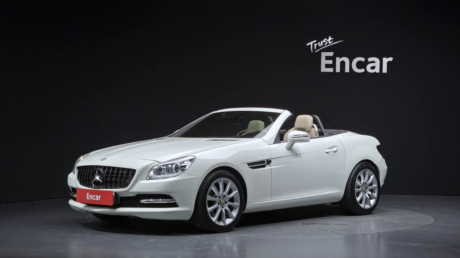 Mercedes-Benz SLK 200 BlueEFFICIENCY 2013 — photo 1 sur 30